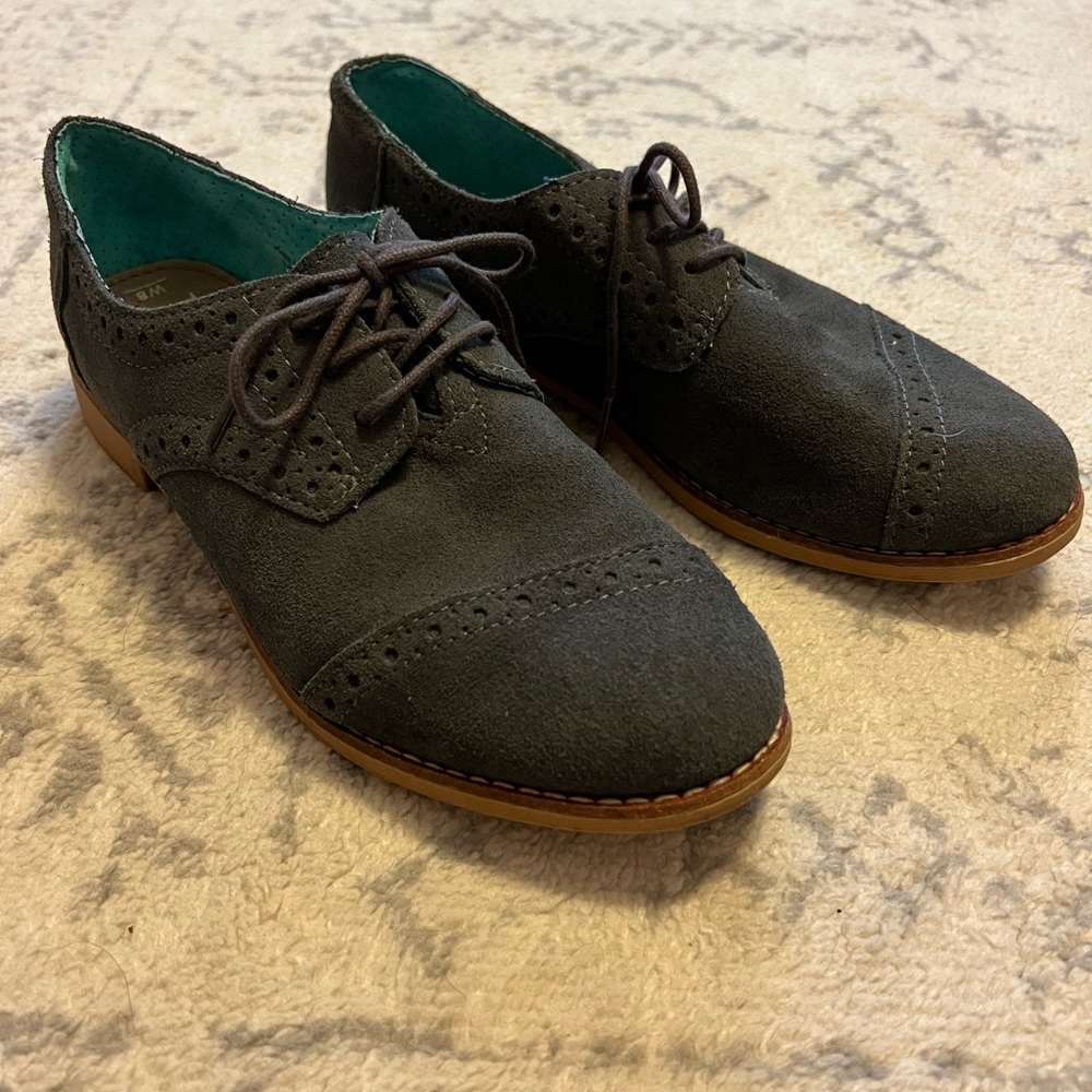 Toms  Women's Grey Brogue Suede Leather Lace Up Size 8